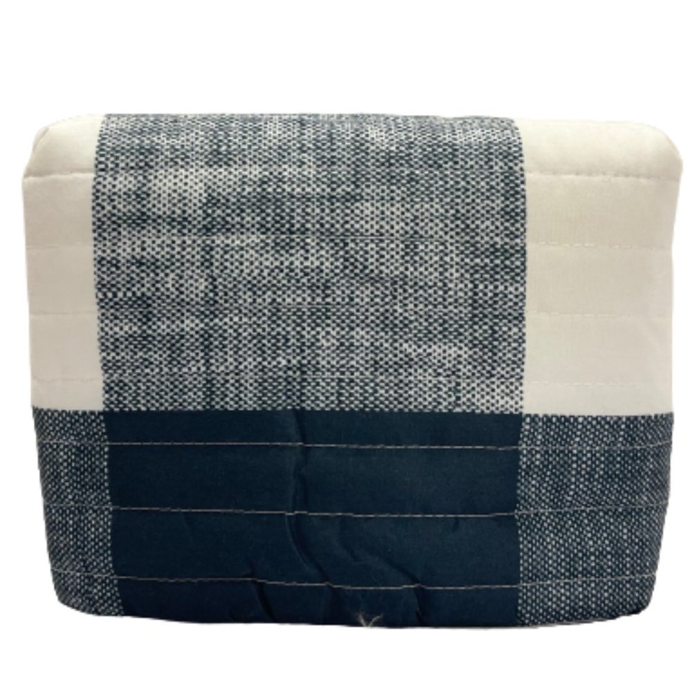 🆕Decorative Pillow Covers 3 Piece Set - Picture 2 of 3